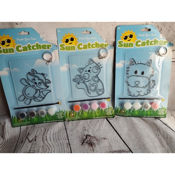 Paint Your Own Sun Catcher key chain Raccoon Cat Dog Great Gift New With Damage - Picture 1 of 5